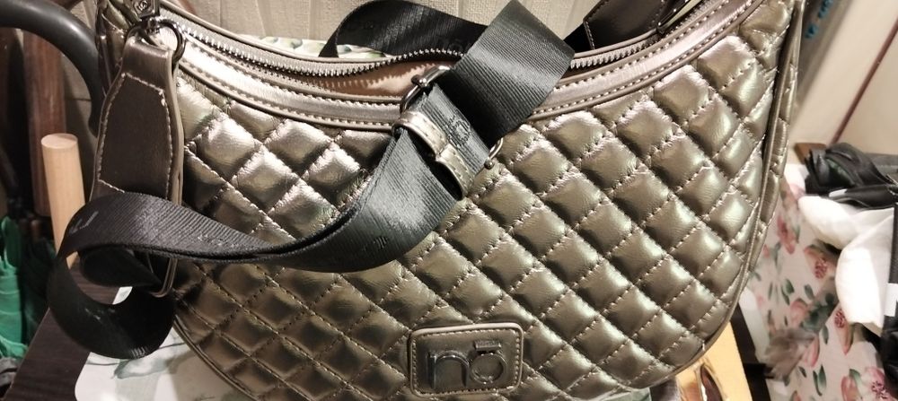 Torba damska listonoszka  firmy nobo