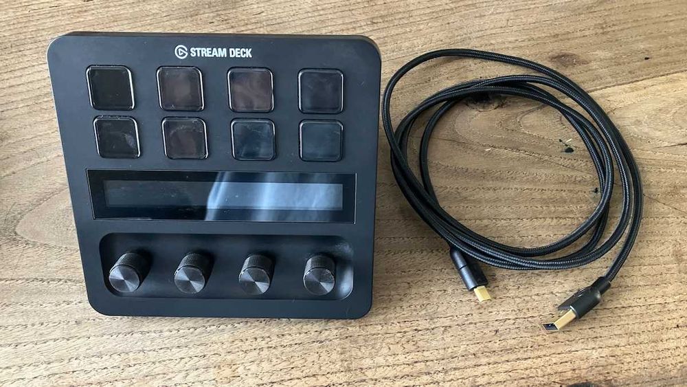 Stream Deck Plus