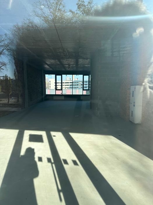 Діброва Парк продам комерційне приміщення  ул.Неквасова 10