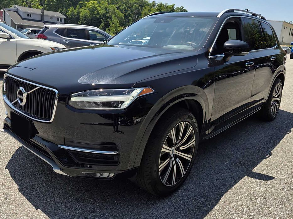 Volvo XC90 T5 Momentum      2019