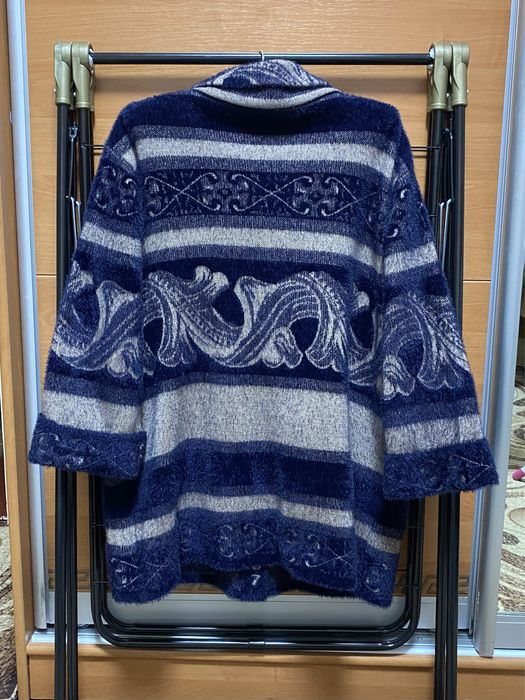 Женская кофта