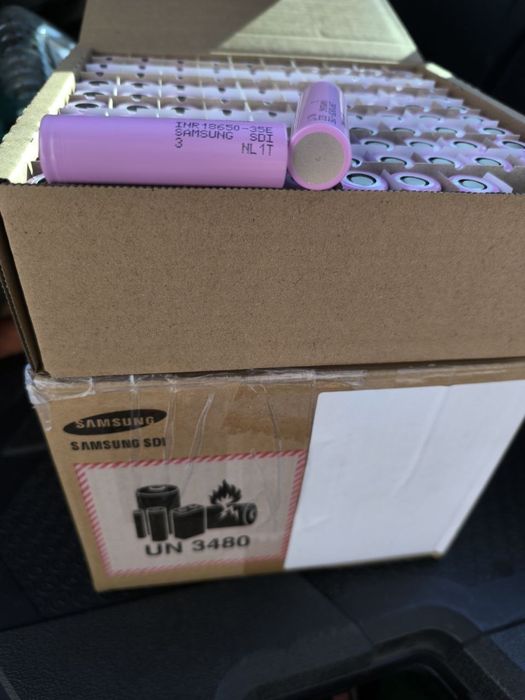 Samsung INR18650-35E, 3500 мА·год, нові, Без слідів зварювання