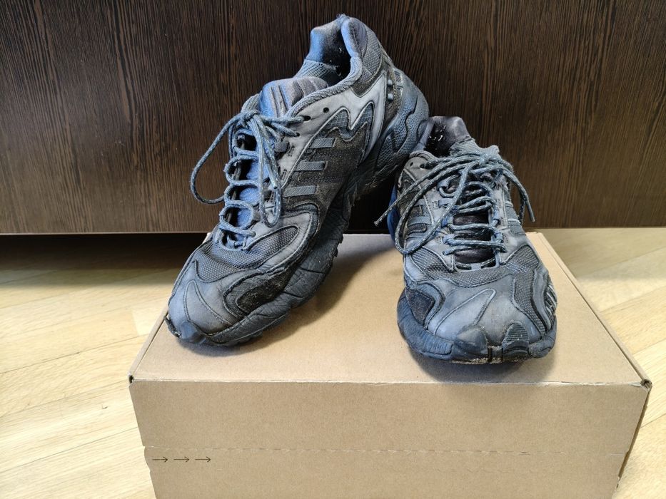 adidas torsion 43 - купити чоловічі кросівки - Ціна на OLX.ua