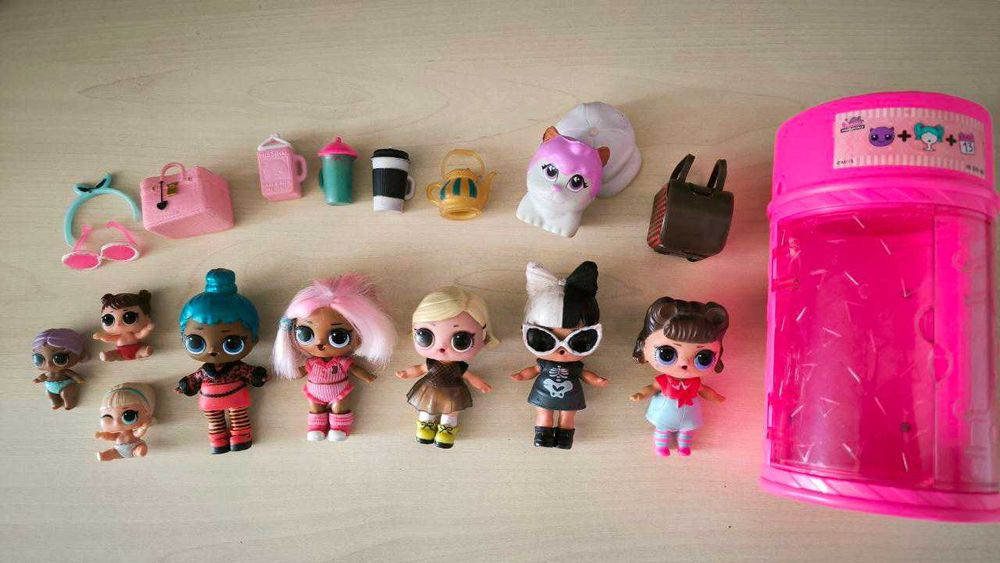 Лялькі LOL комплектом
