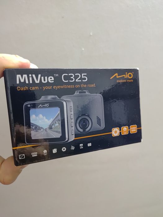 Wideorejestrator Mio MiVue C325 – Stan bardzo dobry