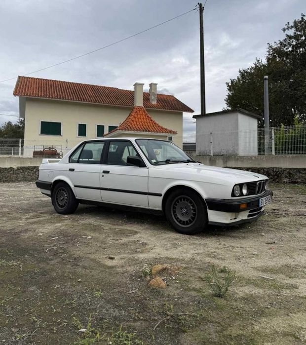 BMW 324 TD 2.4 Classico. 6 cilindros