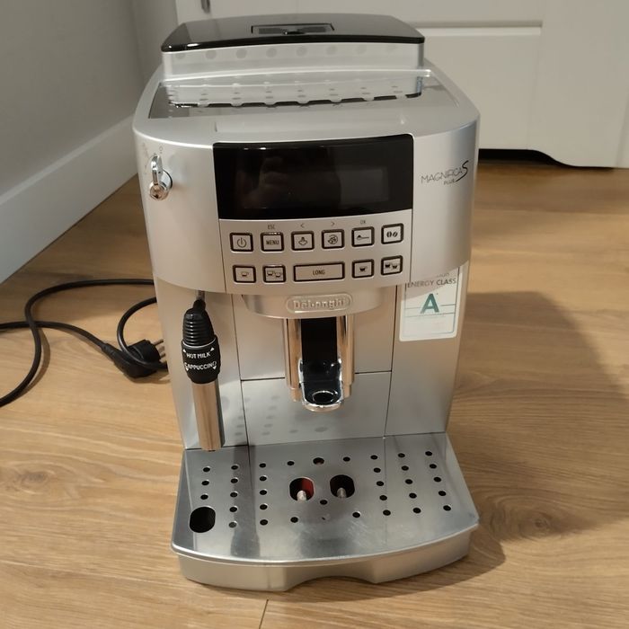 Кавомашина Philips HD (Saeco Minuto)