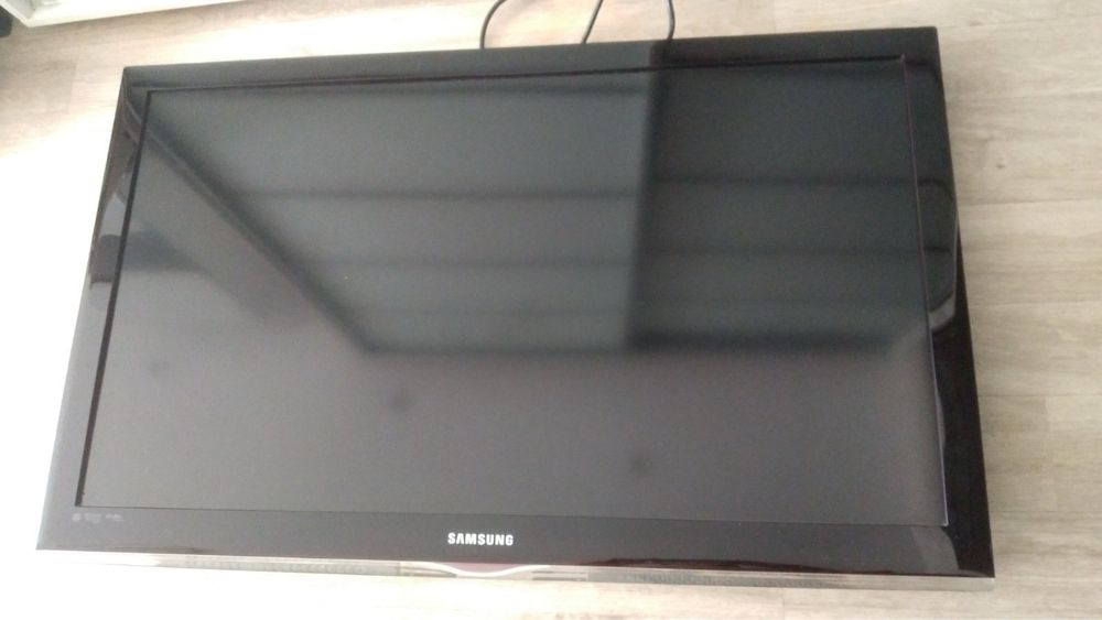 Телевизор Samsung LE40C530F1W