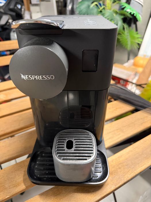 Máquinas de Café Delonghi latissima preta