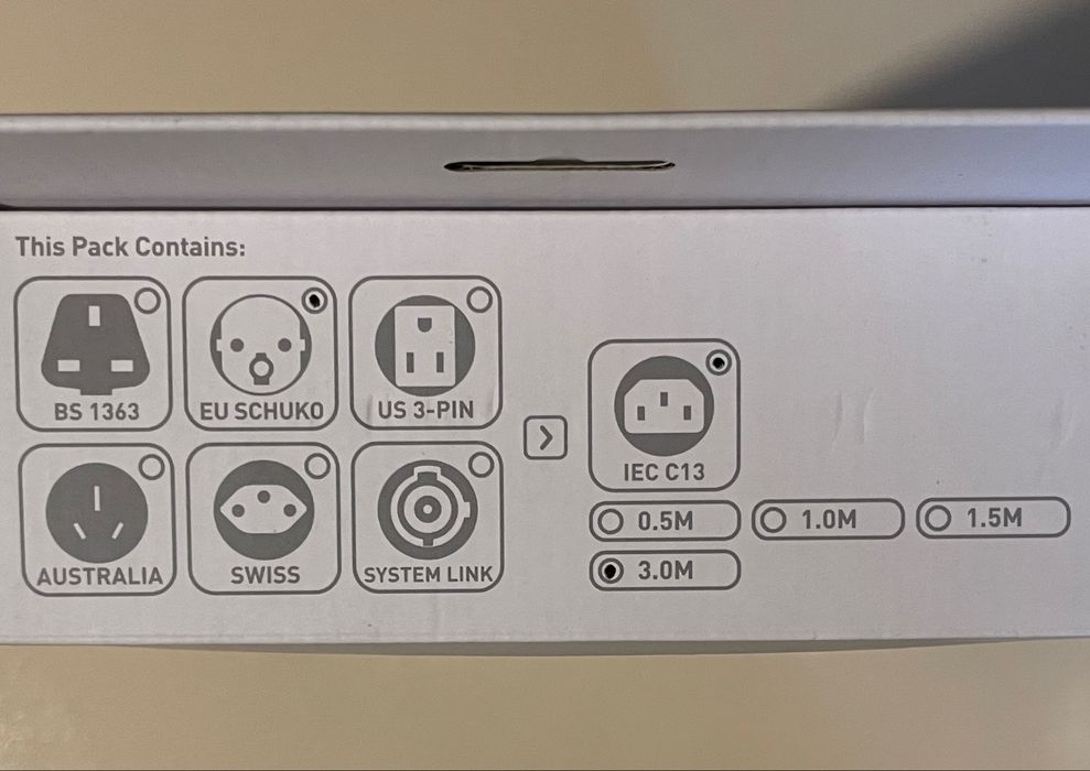 Сетевой (силовой) кабель IsoTek EVO3 Initium - 3,0m