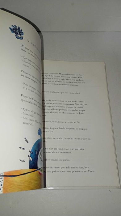 A Chuva Pasmada - Mia Couto