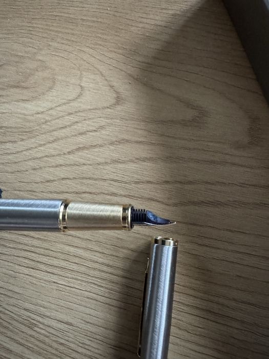 Ручка Parker перьевая