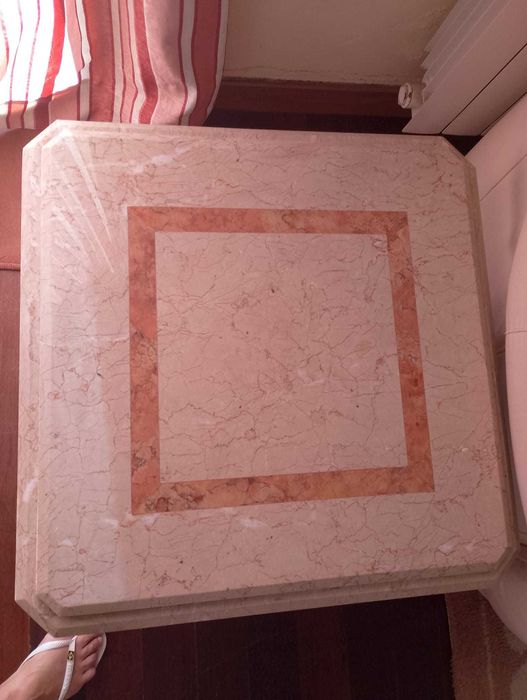 Mesa de Marmore Centro Quadrada (600 x 600 mm)