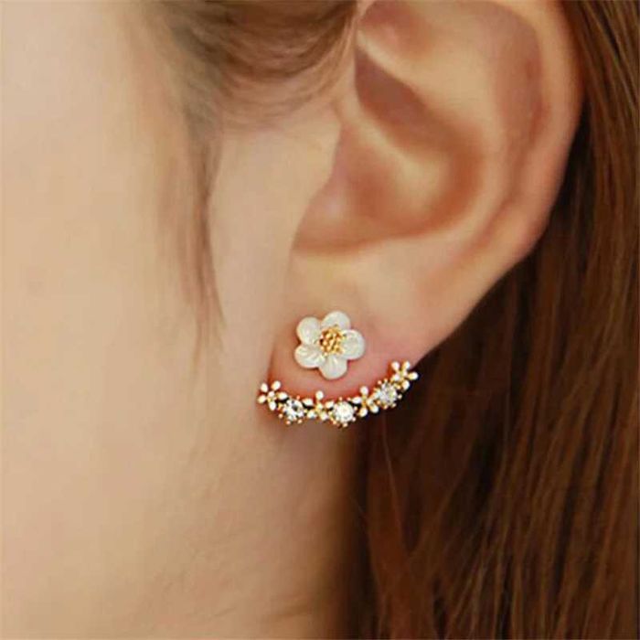 Flores douradas. Dalmory Volutia Flower Earrings
