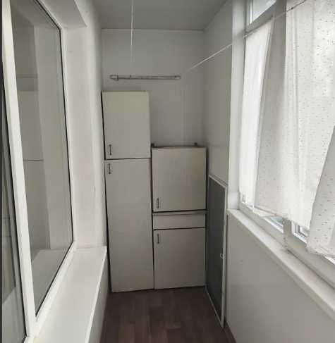 +Продам 1 ком. квартиру Нижнеднепровская 17000 дол.