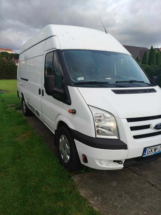 Ford transit jumbo max 2.2 , 124km