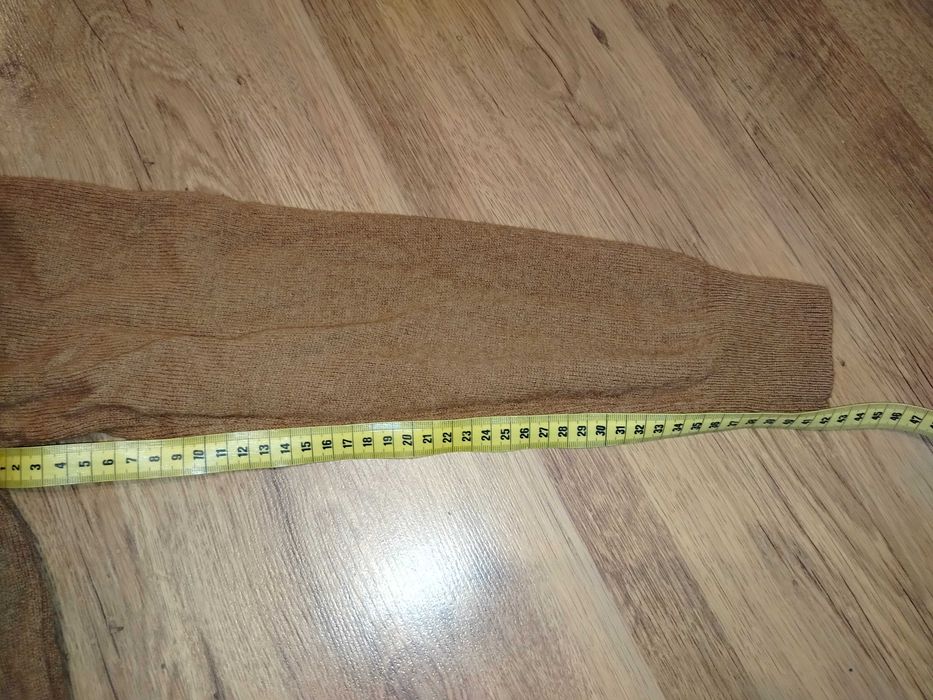 Sweter wełniany karmelowy brązowy L