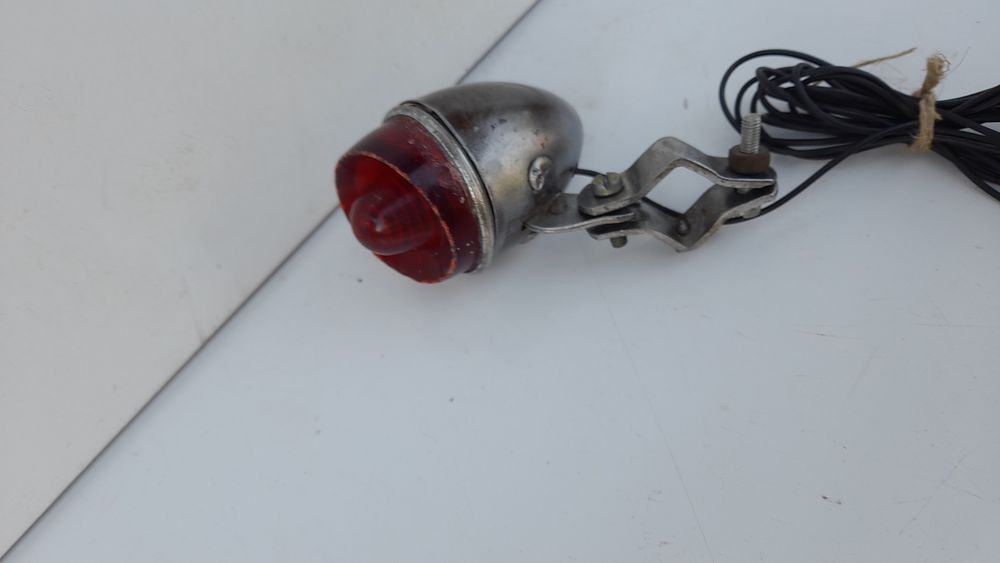 Lampa lampka tylna ZZR pchełka dynamo
