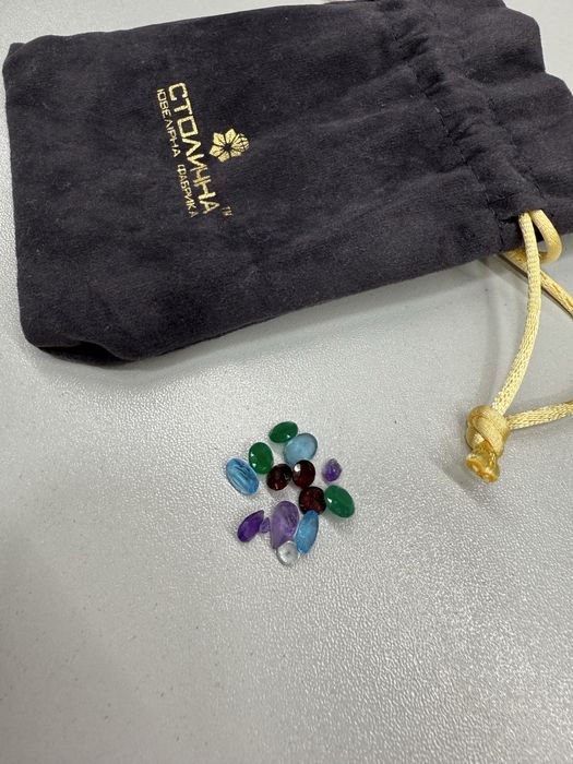 Драгоценные камни бриллианты 14 шт для  украшений в кольца и серьги