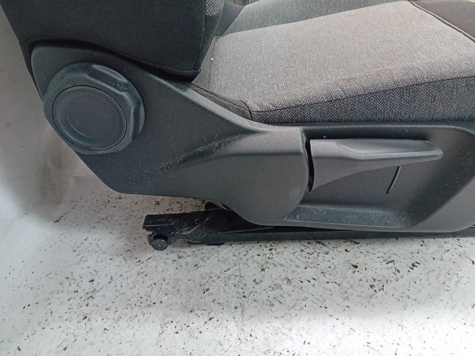Banco frente direito CITROËN C4 III