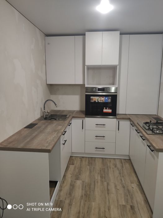 Кух. Тумби під мийку, полички,  кухні під замовлення!