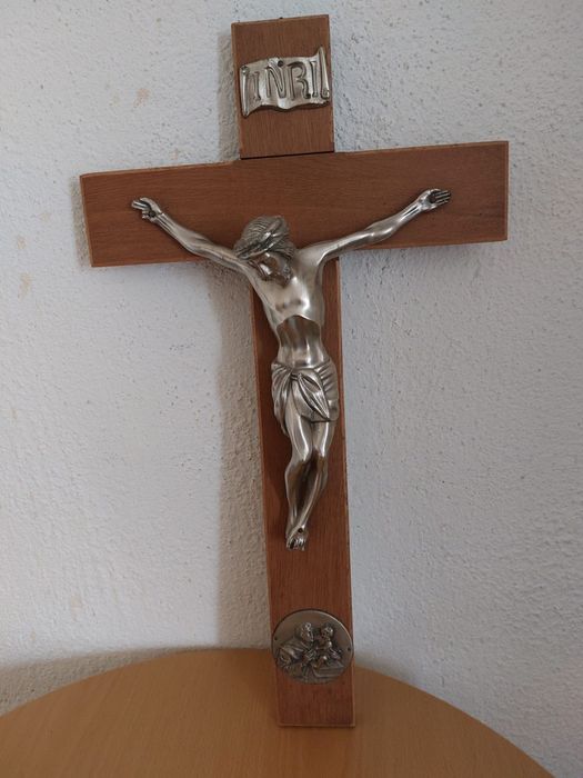 Drewniany krzyż stary