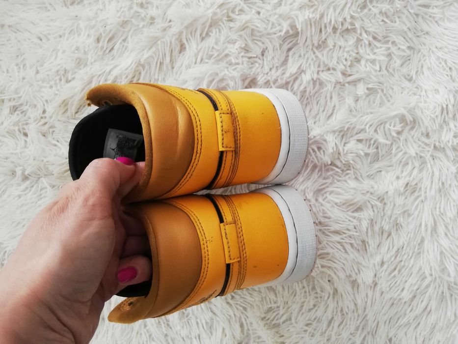 buty nike jordan 38 model BQ6472  700 model jordan 1 mid chutney taxi