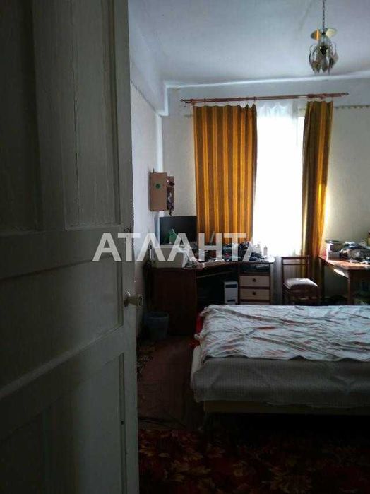 3комн.квартира в с.Петровка (станция Буялык). +Капитальный гараж.