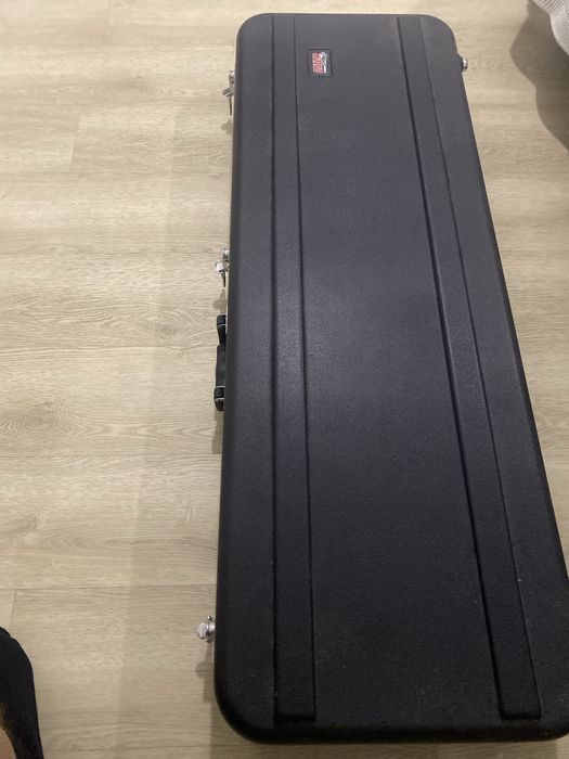 Guitarra Jackson 8 cordas multiscale