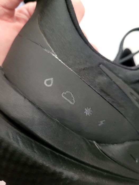 Кроссовки NIKE AIR WINFLO 9 Shield нові original