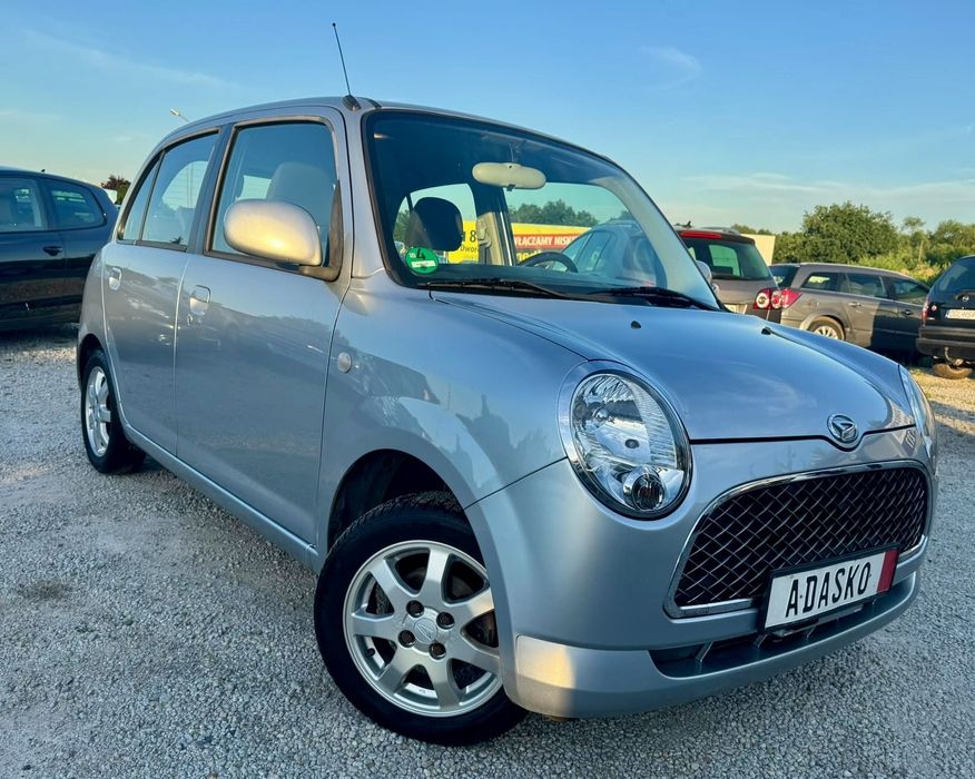 Daihatsu Trevis 1.0 klimatyzacja 4 x elektryka alu felgi