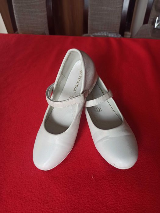 Buty komunijne dziecięce