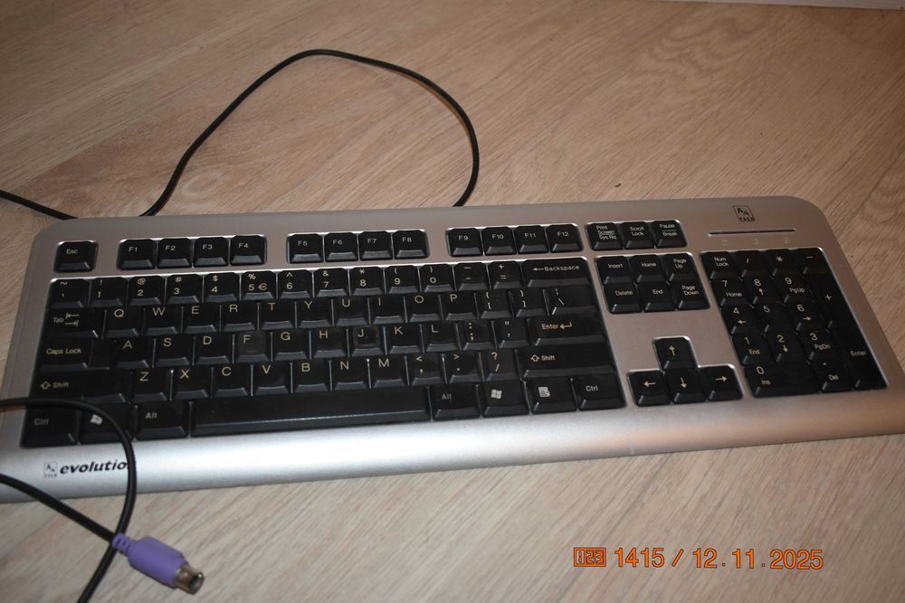 klawiatura do komputera