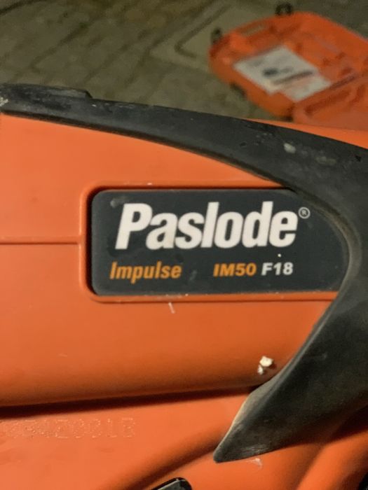 Pulsa paslode pouco uso