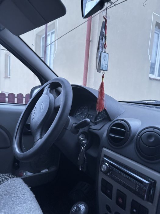 Dacia Logan Універсал