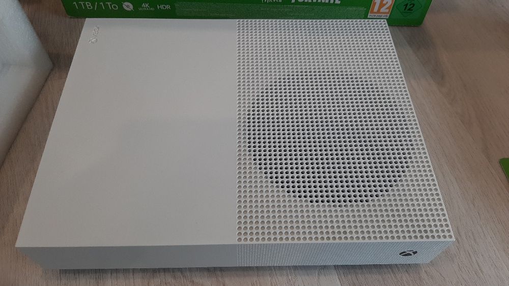 Xbox One S All Digital Edition