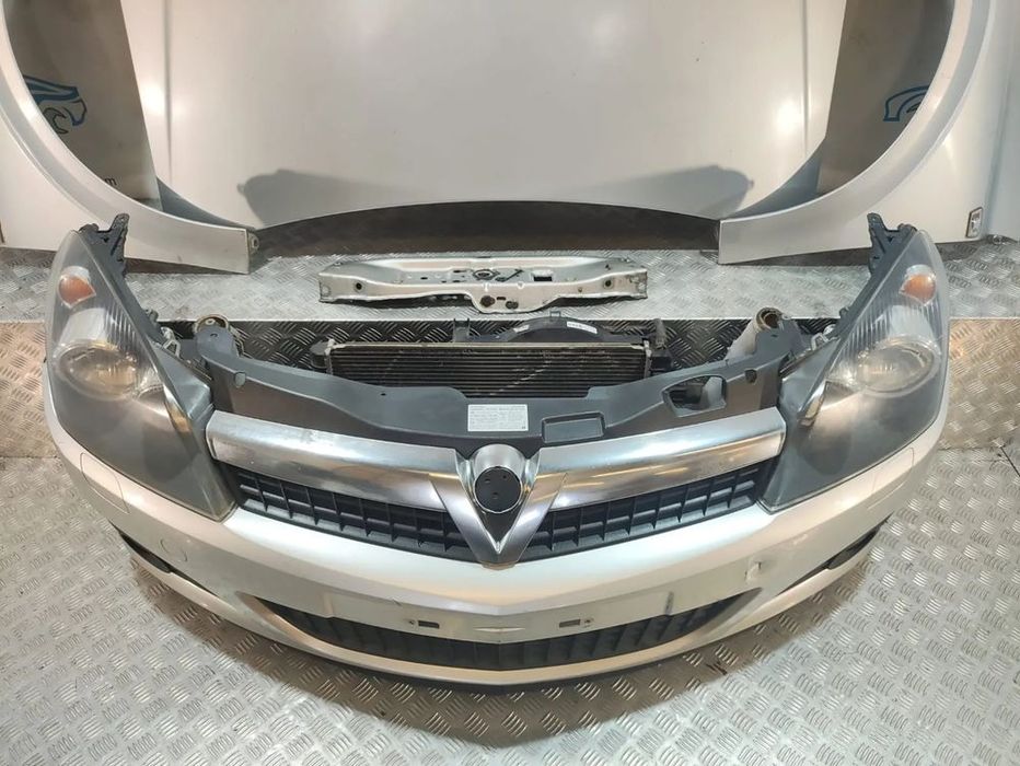 Frente completa Opel Astra H GTC