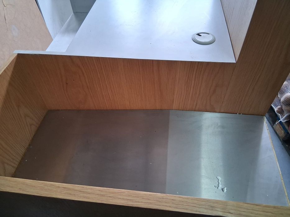 Móvel de loja multiusos