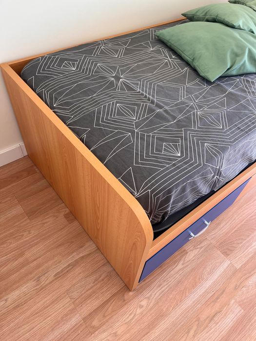 Cama solteiro com gavetas 90/200