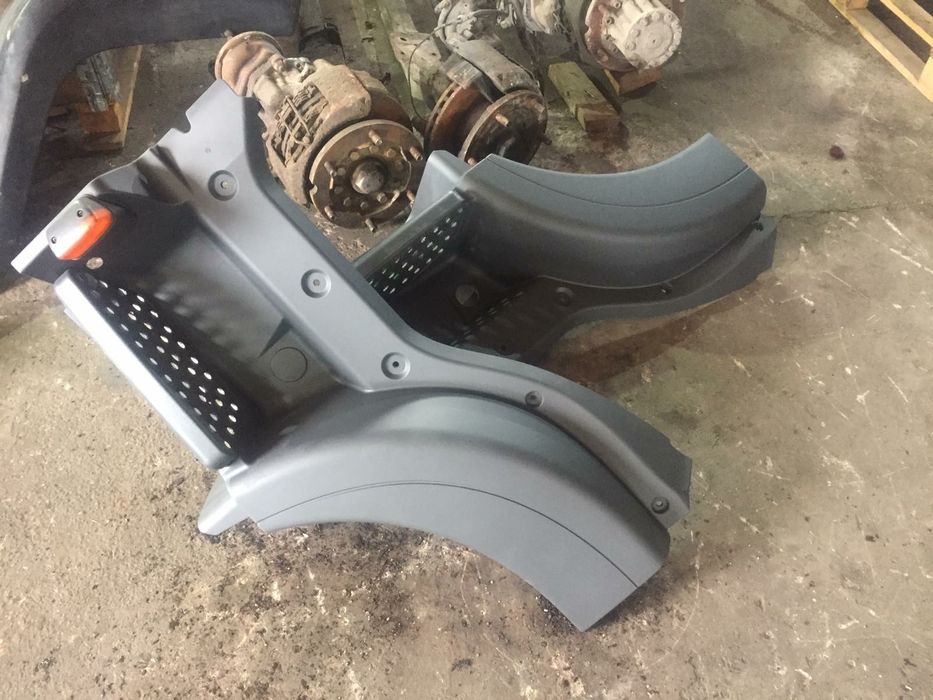 Подножка ступенька крыло МАН ТГЛ MAN TGL.  Разборка ман тгл tgl, тга