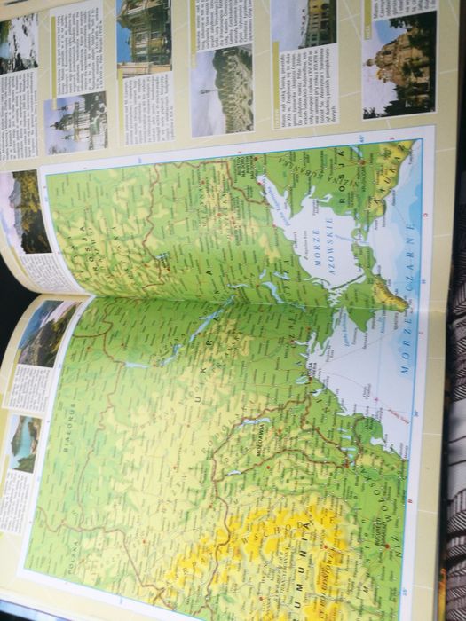 Atlas świata 11 zł