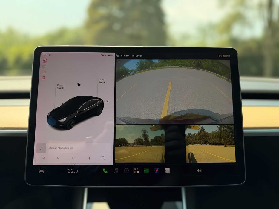 Tesla Model 3      2018