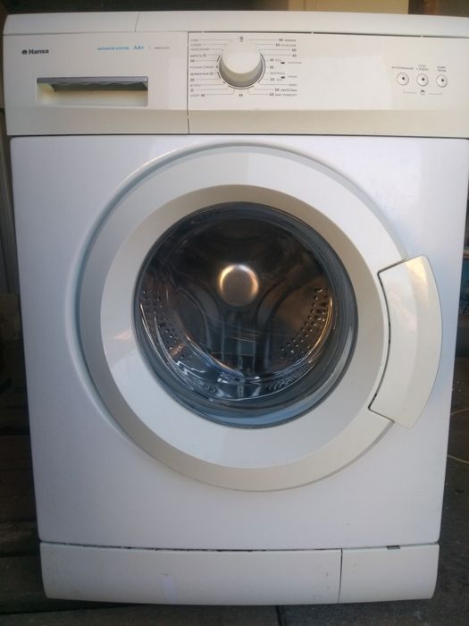 Продам стиральную машину 5кг.