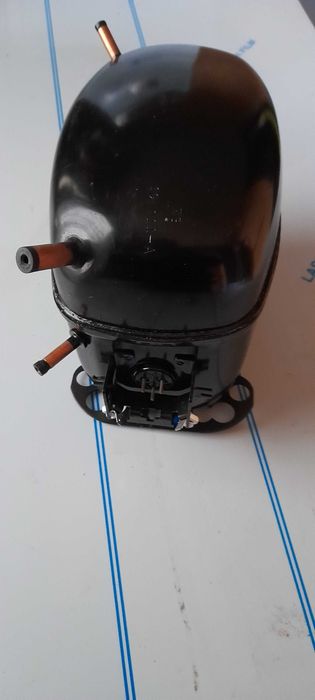 NOWY Kompresor SC15CL na R404a sprężarka Danfoss-Secop