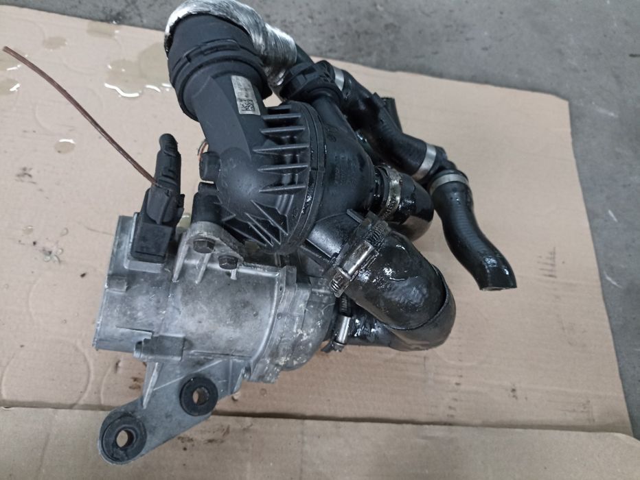 Pompa wody elektryczna e90 E91 e92 e87  n43  320i 116i