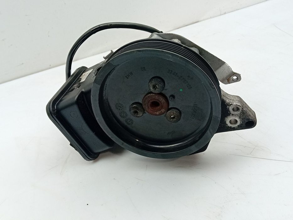 Bomba de direção BMW X3 (E83)