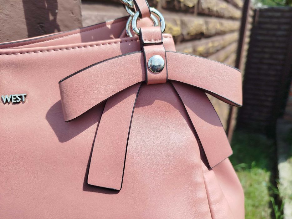 Сумка стильна жіноча розова