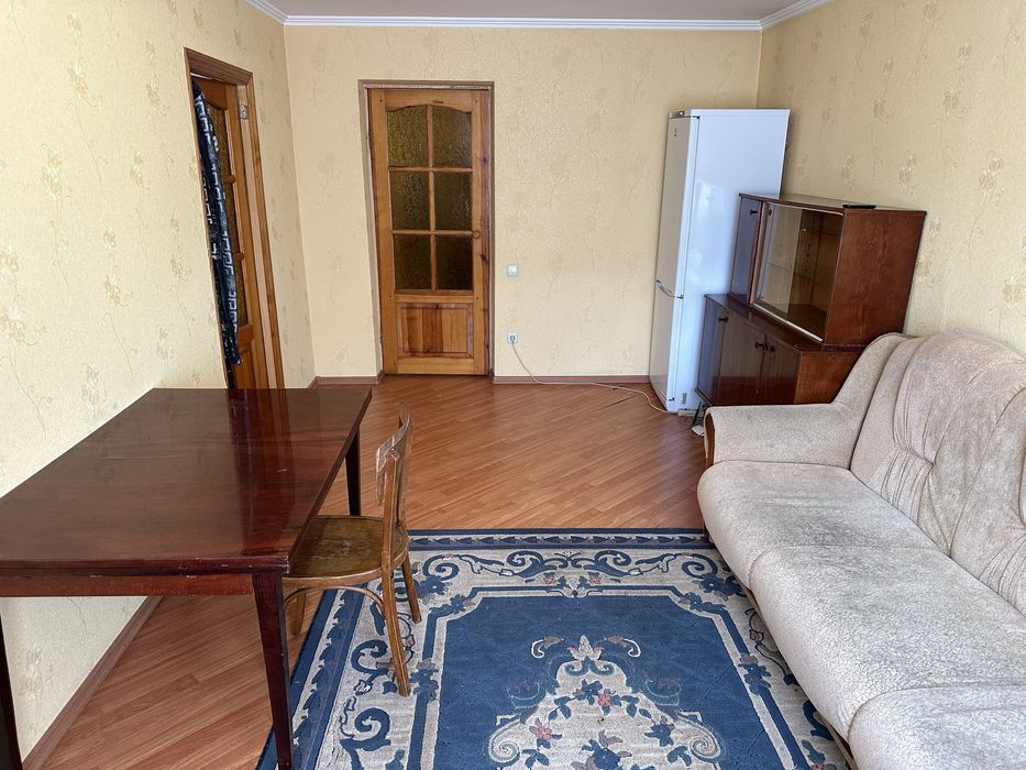 Оренда кімнати для дівчини на Замості, (Некрасова, Центральний ринок)