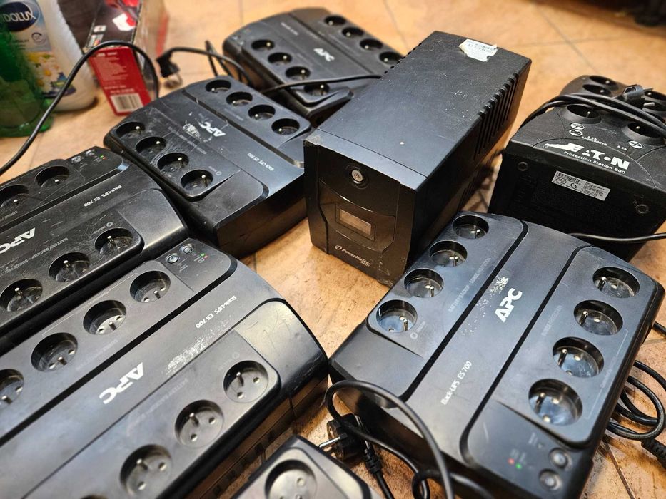 Zestaw UPS APC / EATON / PowerWalker