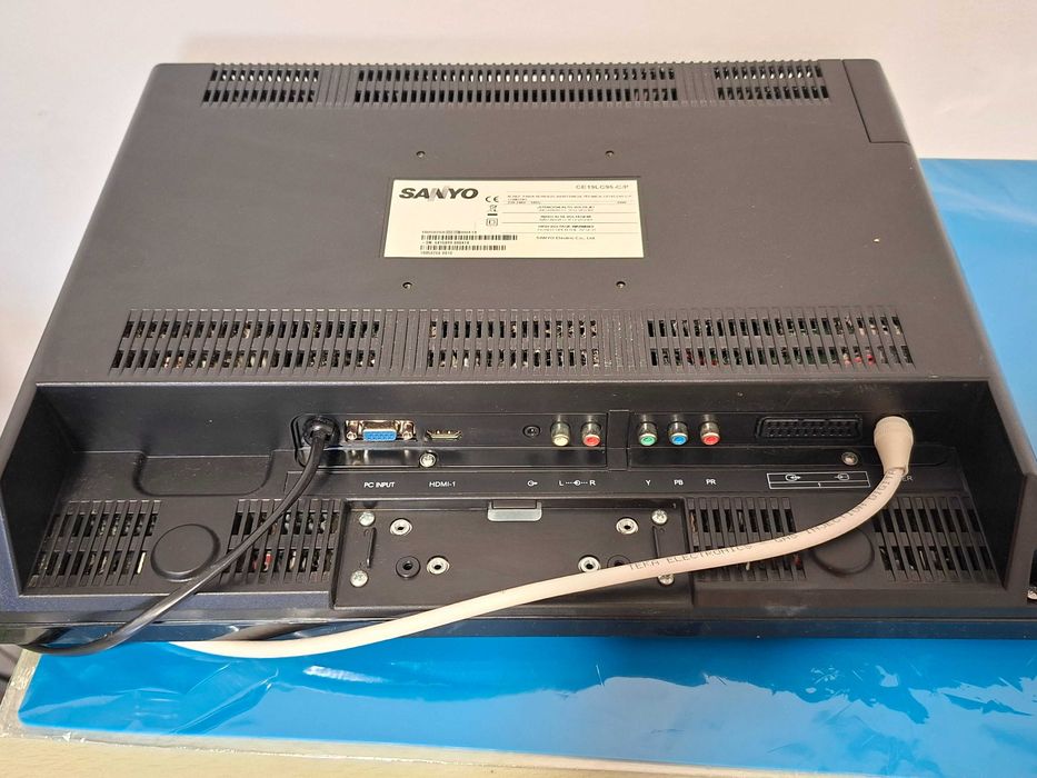 Televisão LCD Sanyo 19 polgadas C/Comando Original